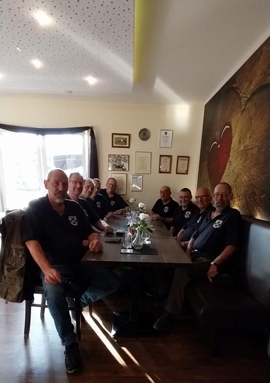 2025-07-18 Gruppenbild Faberg 1.jpg